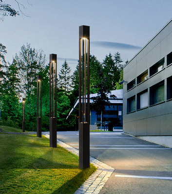 LED现代方形简约款庭院灯